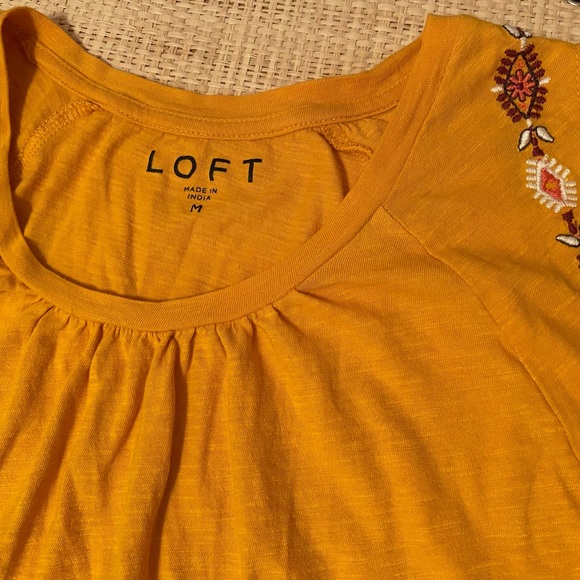 Ann Taylor Loft Cold Shoulder Long Sleeve Top Embroidered Tee Shirt - Picture 6 of 6